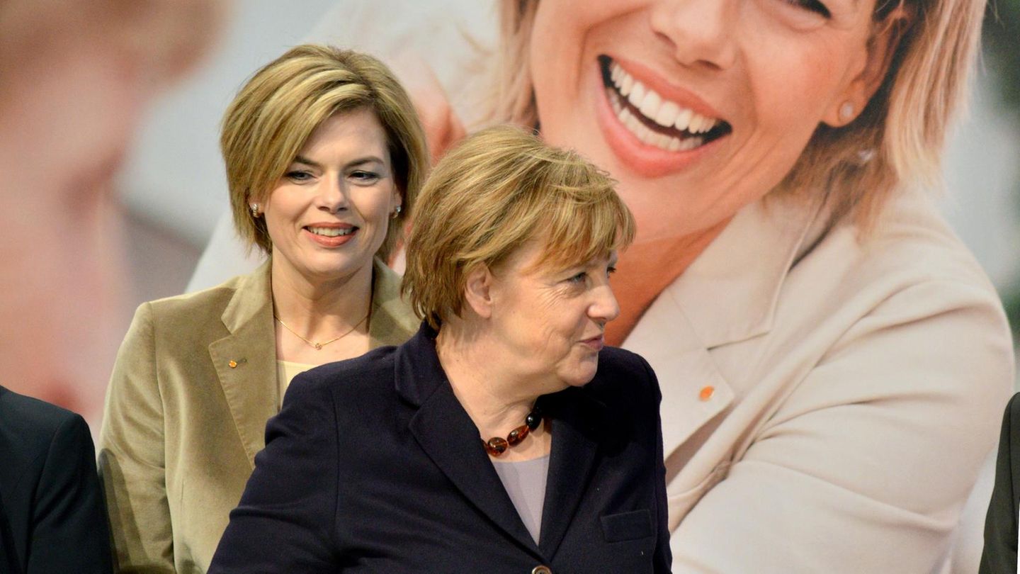 Julia Klöckner und Angela Merkel, 2016