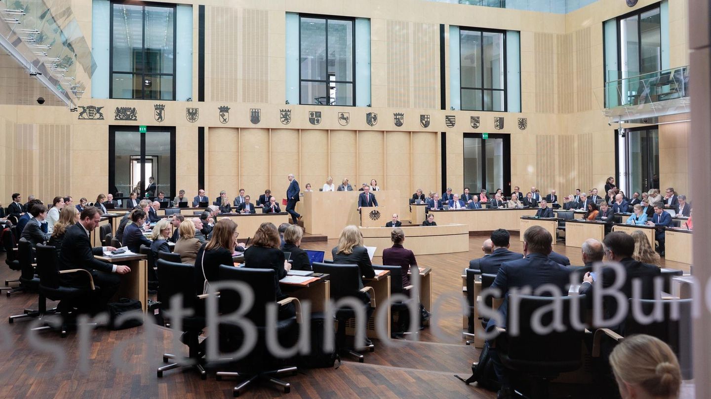 Bafög, Bleiberecht, Drohnen: Bundesrat macht Weg für wichtige Vorhaben frei