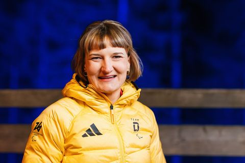 Gelöst vor Beginn der Paralympics: Medaillenhoffnung Anna-Lena Forster. Foto: Philipp von Ditfurth/dpa