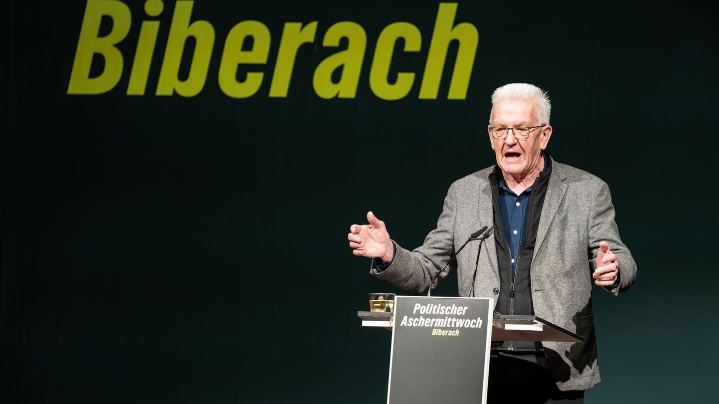 Baden-Württembergs Ministerpräsident Winfried Kretschmann (Grüne) rührt kurz vor der Wahl die Werbetrommel für Grünen-Spitzenkan