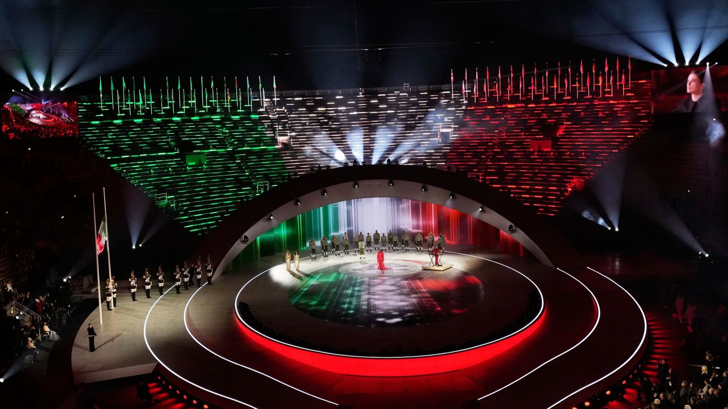 Die Eröffnungsfeier der Paralympics begann mit einer Ode an Gastgeber Italien. Foto: Luca Bruno/AP/dpa