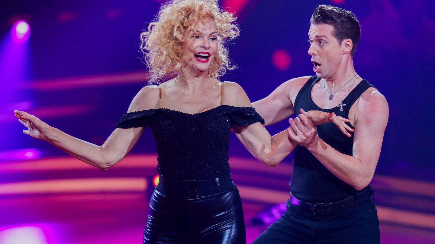 Fernsehen: Für diesen Promi ist schon Schluss bei "Let's Dance"