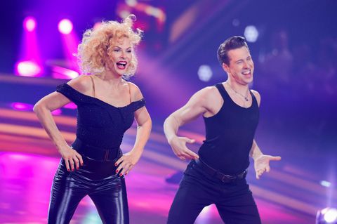 Sonya Kraus, Schauspielerin, und Valentin Lusin, Profitänzer, tanzten gemeinsam bei „Let's Dance“