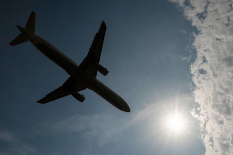 Weitere Urlauber sind aus der Nahost-Region nach Deutschland zurückgekehrt. (Symbolbild) Foto: Boris Roessler/dpa