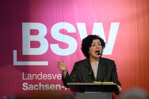 BSW-Vorsitzende Amira Mohamed Ali forderte von der deutschen Bundesregierung eine strengere Haltung gegenüber den USA. Foto: Kla