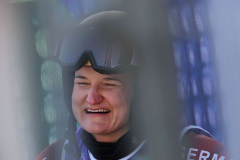 Goldiges Lachen: Anna-Lena Forster. Foto: Philipp von Ditfurth/dpa