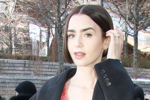 Lily Collins hat ihren Ring zurückbekommen.