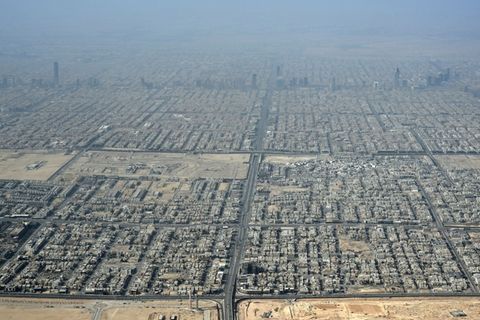 Saudi-Arabien meldet erneut einen Drohnenangriff. Auch Kuwait wurde zum Ziel. (Archivbild) Foto: Elisa Schu/dpa