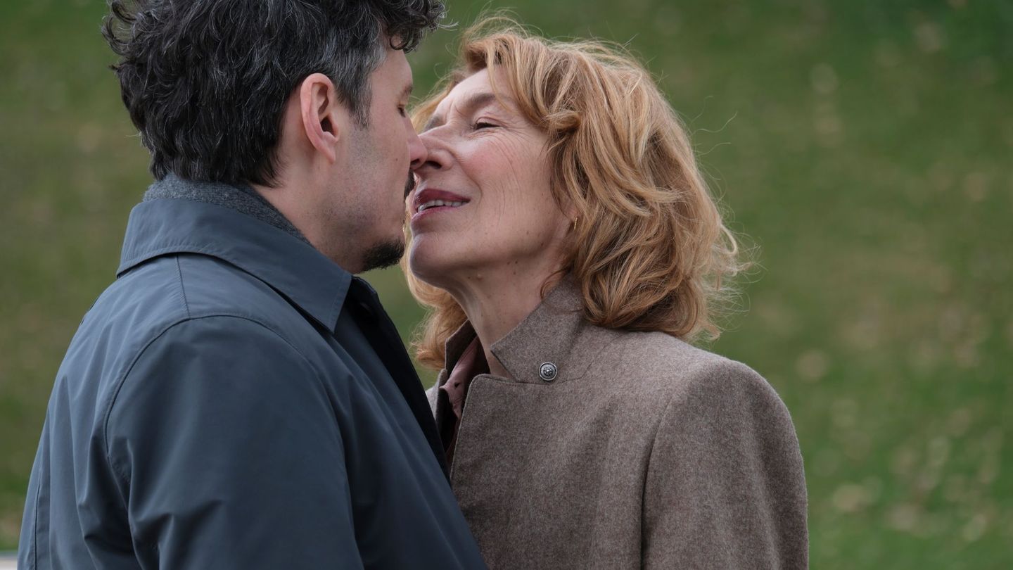 Ricardo (Manuel Rubey) kann Constanze (Adele Neuhauser) etwas bieten, das sie jahrelang vermisst hat.