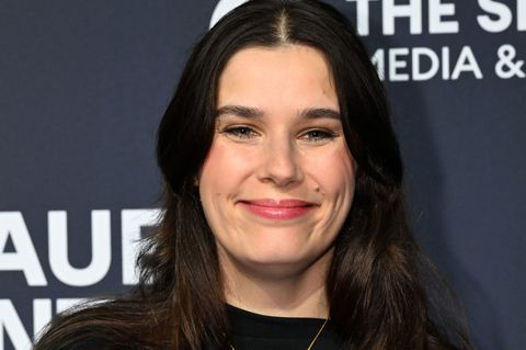 Für ihren Beitrag zum feministischen Diskurs wurde die Autorin Tara-Louise Wittwer mit dem Marie-Juchacz-Preis ausgezeichnet. (A