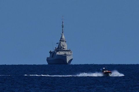Östliches Mittelmeer: Deutsche Fregatte legt auf Zypern an – Video zeigt Zwischenstopp