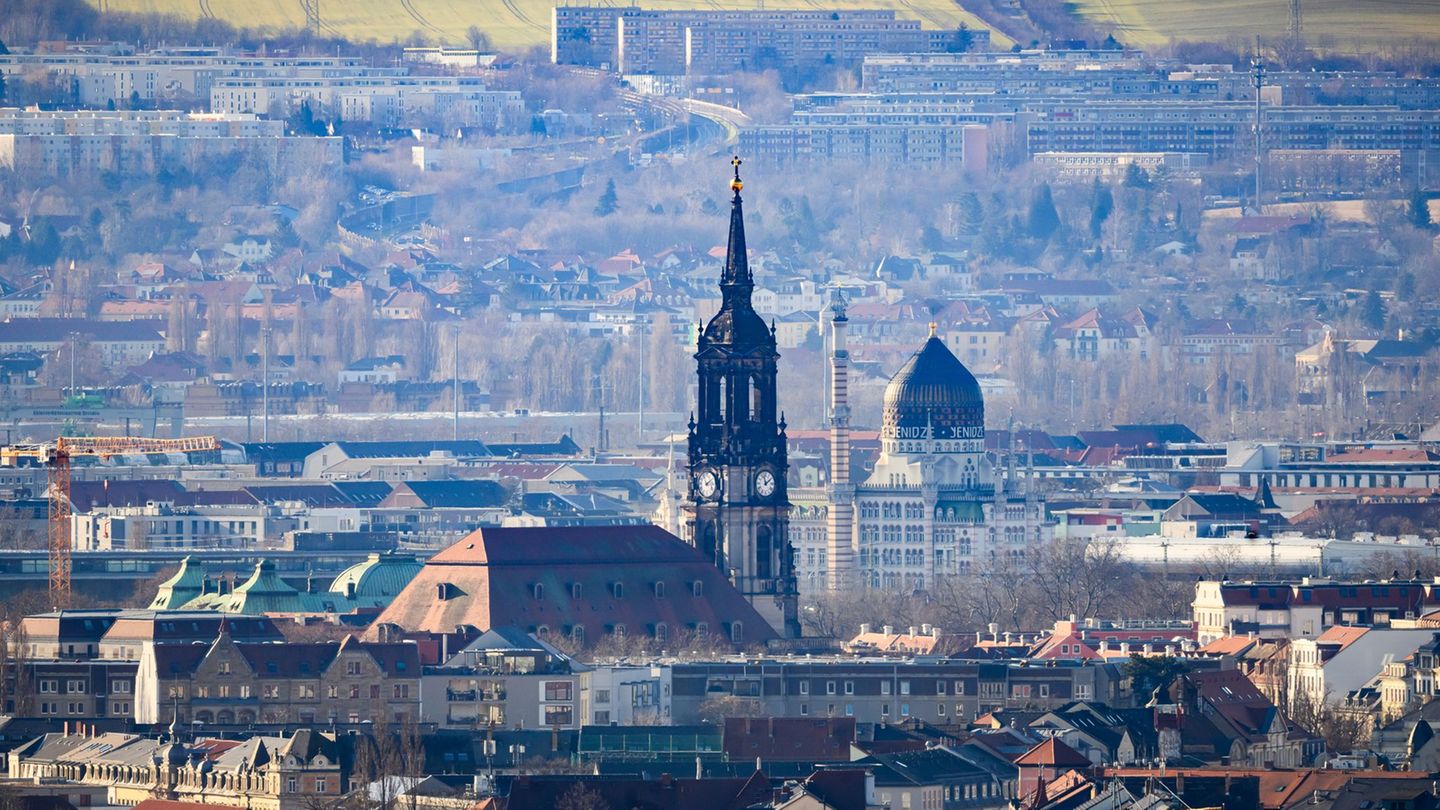 Die sächsische Landessynode kam am Freitag und Samstag in der Dreikönigskirche in Dresden zu einer Sondersitzung zusammen. (Arch