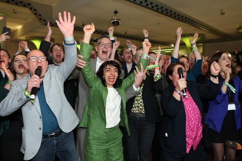 Jubel bei den Grünen in Stuttgart, Baden-Württemberg