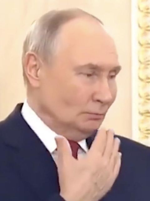 Panne oder Sabotage?: Kreml veröffentlicht Video mit hustendem Putin – und sorgt für Wirbel im Netz