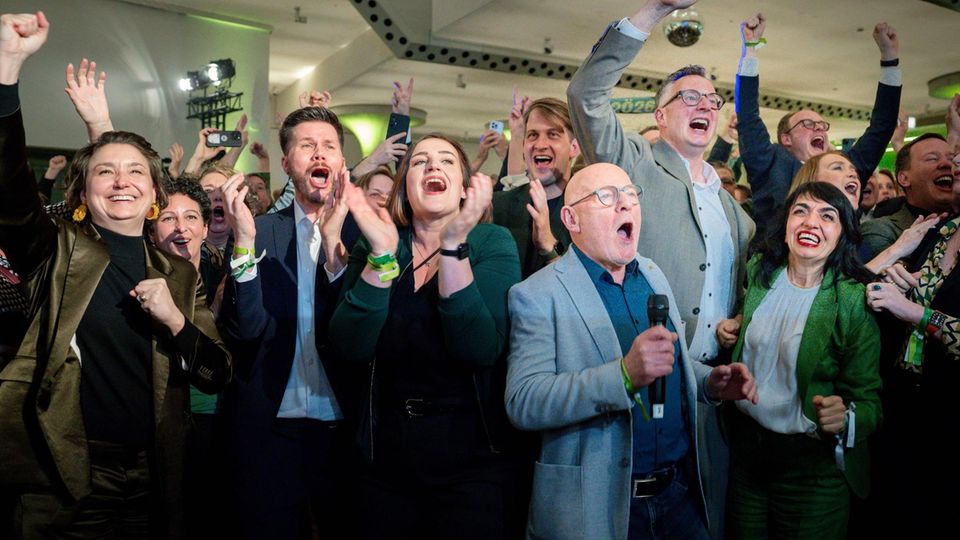 Wahlprognosen in Baden-Württemberg: Jubel bei den Grünen, Entsetzen bei der SPD