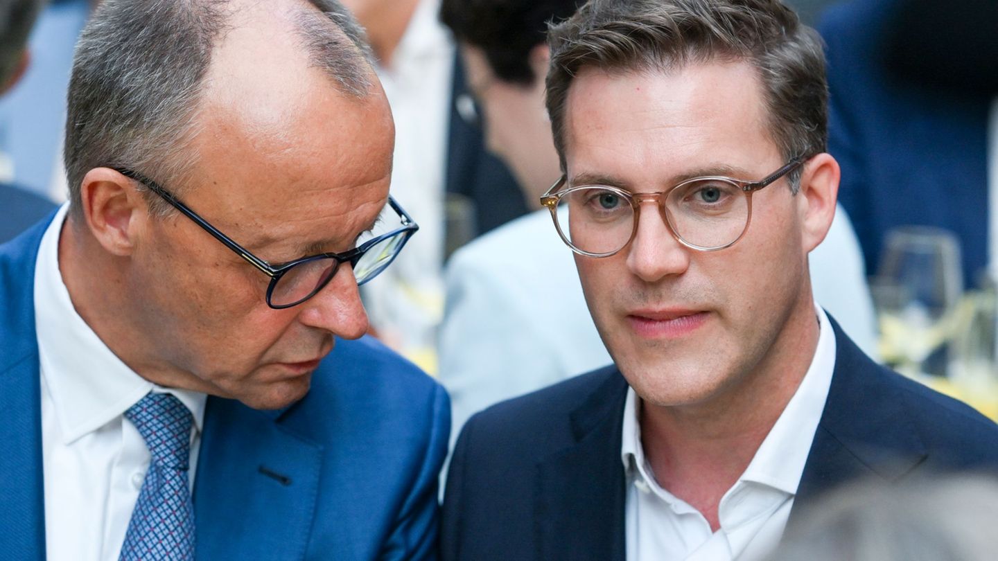 Für Merz und Hagel dürfte die Wahl in Baden-Württemberg eine Enttäuschung sein. Foto: Jens Kalaene/dpa