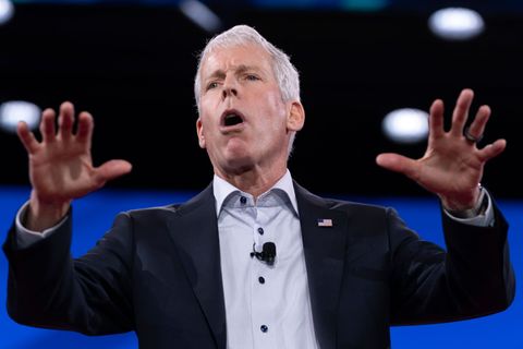 "Die USA zielen nicht auf die Energieinfrastruktur ab" - betont Energieminister Chris Wright. (Archivbild) Foto: Jose Luis Magan