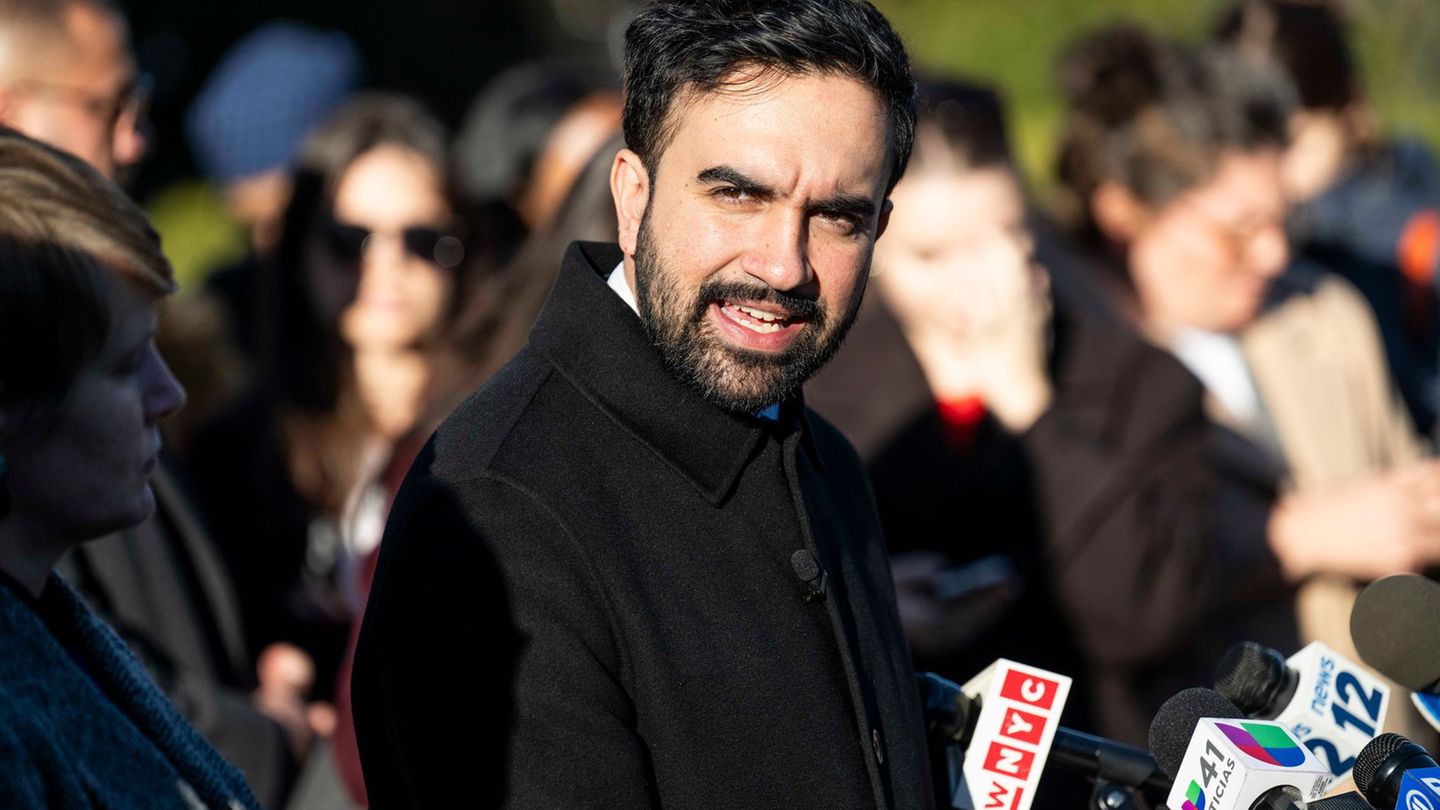 Vor dem Amtssitz des New Yorker Bürgermeisters eskalierten Proteste. (Archivfoto) Foto: Michael Brochstein/ZUMA Press Wire/dpa