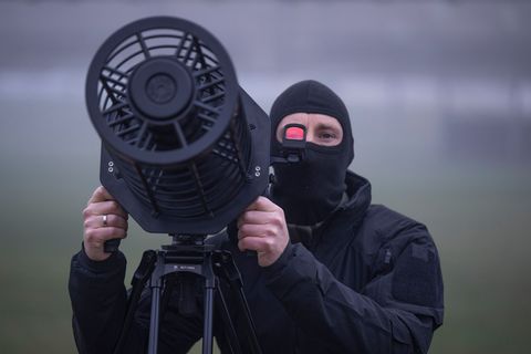 Im vergangenen Dezember informierte die rheinland-pfälzische Polizei schon einmal über die Bekämpfung von Drohnen. (Archivbild)