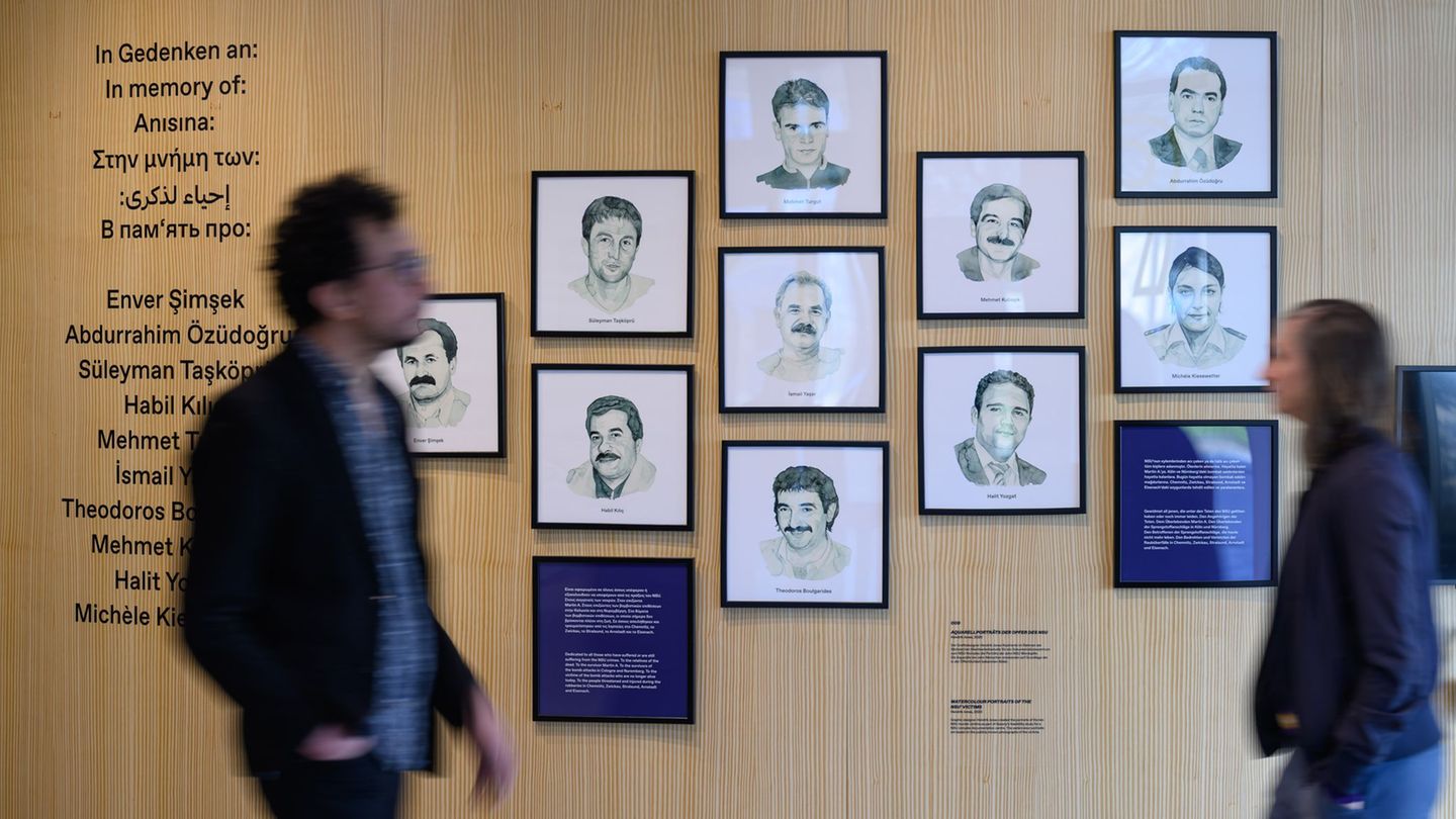 In einer Ausstellung erinnert das Chemnitzer Dokumentationszentrum an die zehn Mordopfer der rechtsextremen Terrorzelle NSU. Fot