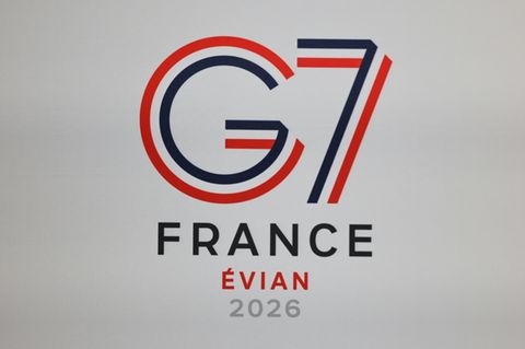 G7- Logo
