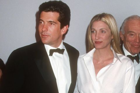 John F. Kennedy Jr. und Carolyn Bessette-Kennedy im März 1999 in New York. Im Juli kamen sie bei einem Flugzeugabsturz ums Leben