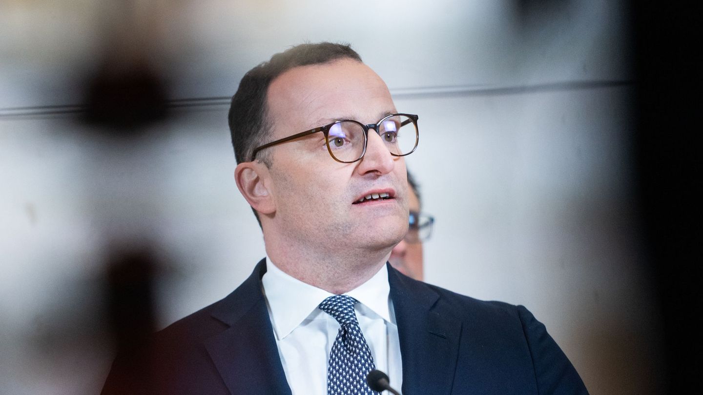 Spahn macht angesichts der Pattsituation im Landtag von Baden-Württemberg einen ungewöhnlichen Vorschlag. Foto: Christophe Gatea