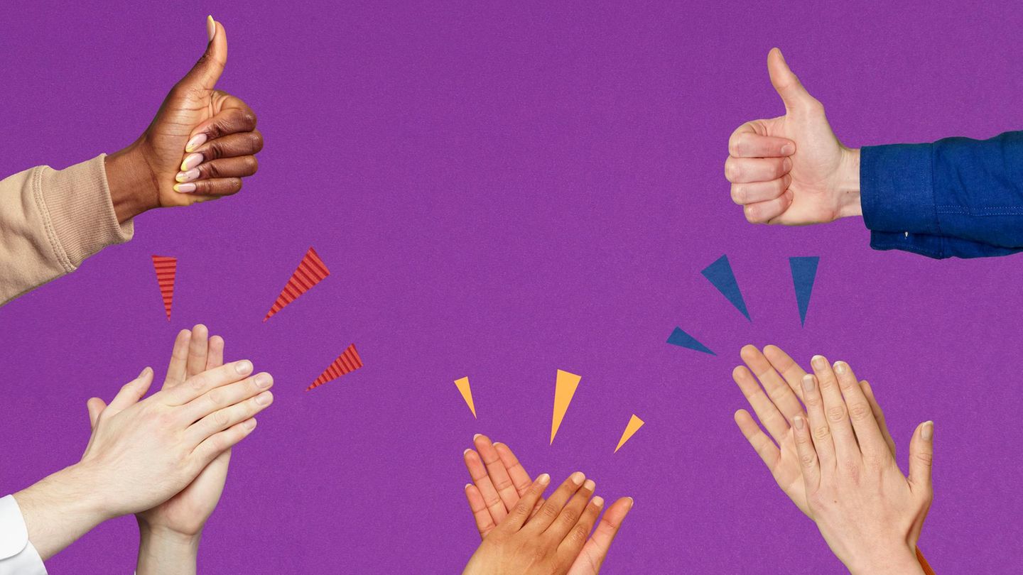 Loben: Hände, die applaudieren und Daumen hoch zeigen