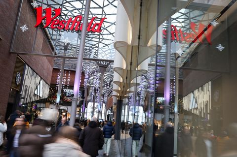 Das Einkaufszentrum wurde von Hackern angegriffen. (Archivbild) Foto: Christian Charisius/dpa