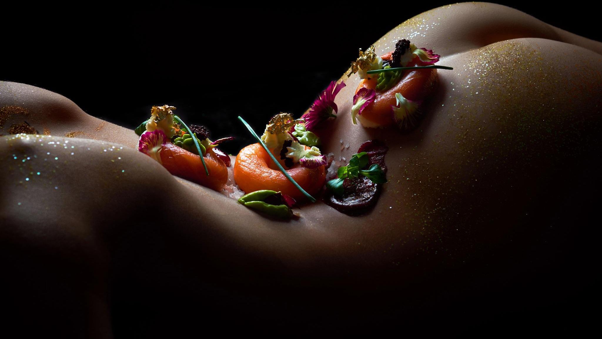 Die Berliner Sexparty vereint mehrere sinnliche Genüsse miteinander