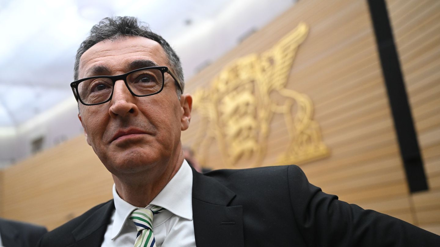 Cem Özdemir hat mit den Grünen die Wahl hauchdünn gewonnen. Foto: Marijan Murat/dpa