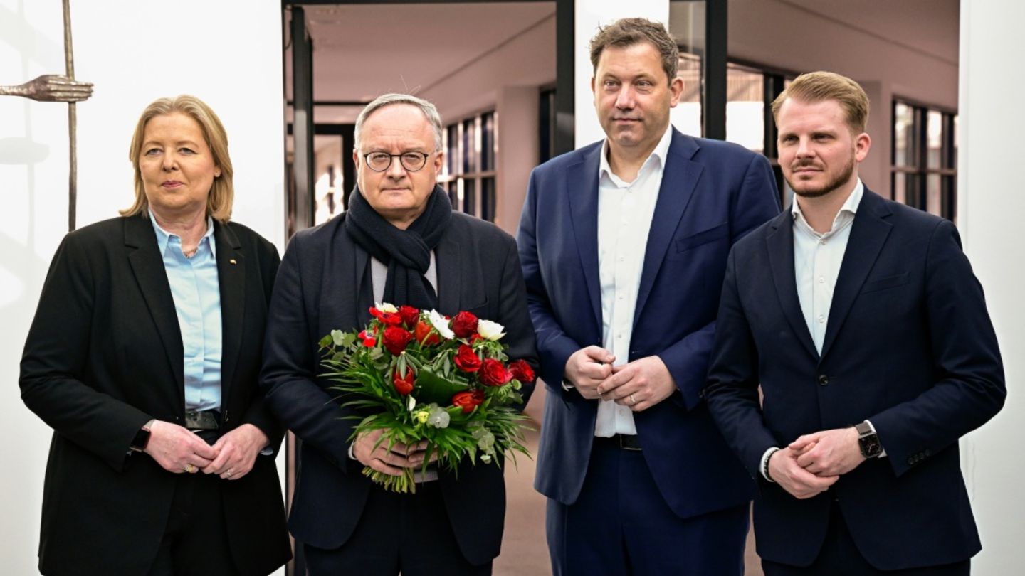 SPD-Politiker Bas (v.l.), Stoch, Klingbeil und Klüssendorf