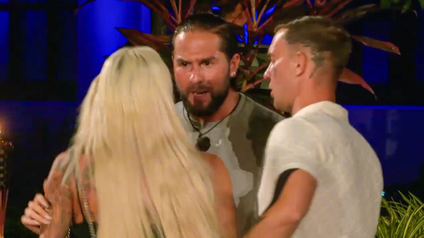 "Promis unter Palmen": Perfider "Halbzeit-Check" sorgt für Eklat