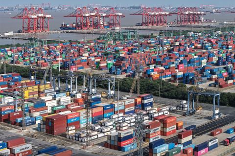 Chinas Wirtschaft hängt stark vom Export ab. Foto: Uncredited/CHINATOPIX/AP/dpa