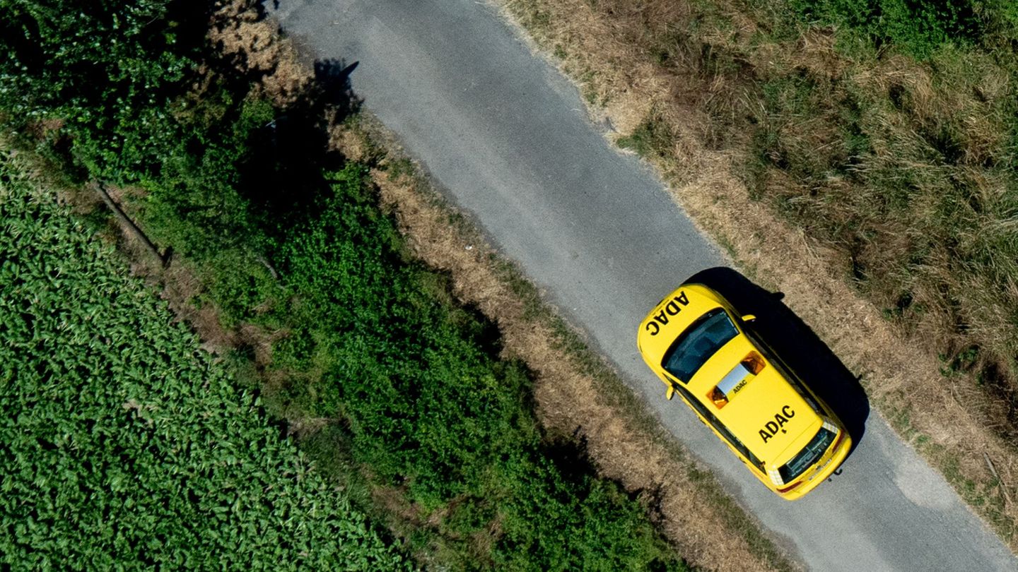 486.932 Mal rückte die Pannenhilfe des ADAC 2025 zu Einsätzen aus. (Symbolbild) Foto: Hauke-Christian Dittrich/dpa