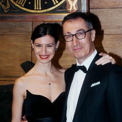 Cem Özdemir und Flavia Zaka nach der heimlichen Hochzeit im Tübinger Rathaus