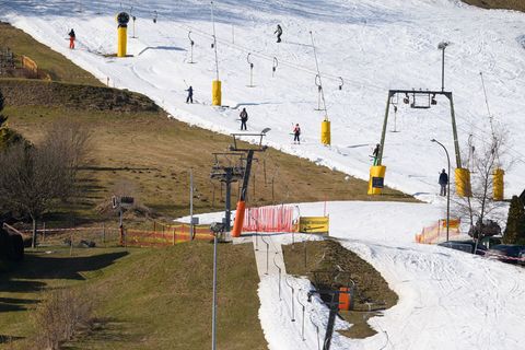 Das Skigebiet Willingen zeigt sich mit der zurückliegenden Wintersaison zufrieden. (Archivbild) Foto: Swen Pförtner/dpa
