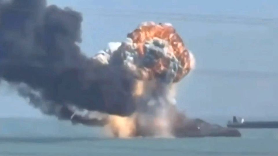 US-Streitkräfte versenken Irans Elite-Korvette