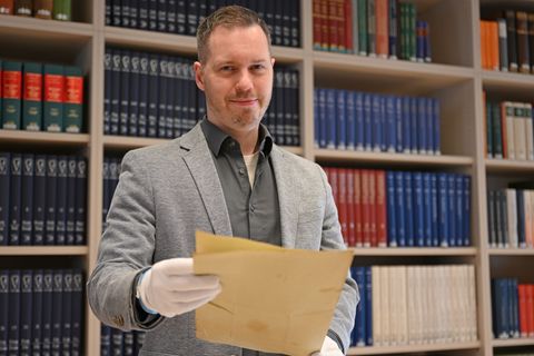 Thomas Grunewald, Leiter des Studienzentrums August Hermann Francke, betont die Wichtigkeit des Nachlasses für die Stadt Halle u