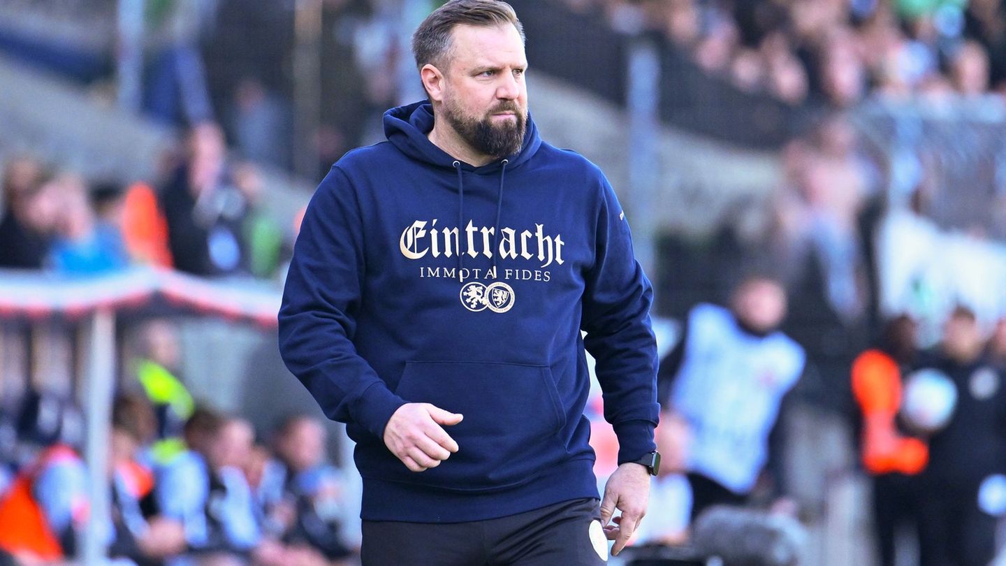 2. Fußball-Bundesliga: Eintracht Braunschweig trennt sich von Trainer Backhaus