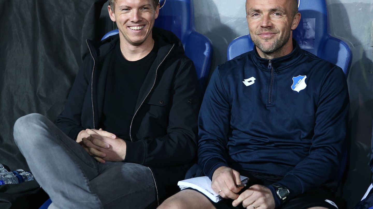 Wieder vereint: Julian Nagelsmann (l) und Alfred Schreuder, hier zu gemeinsamen Hoffenheimer Zeiten. (Archivbild) Foto: Gokhan K