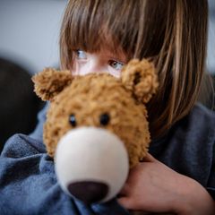 Frühkindliche Einsamkeit kann tiefgreifende Spuren hinterlassen