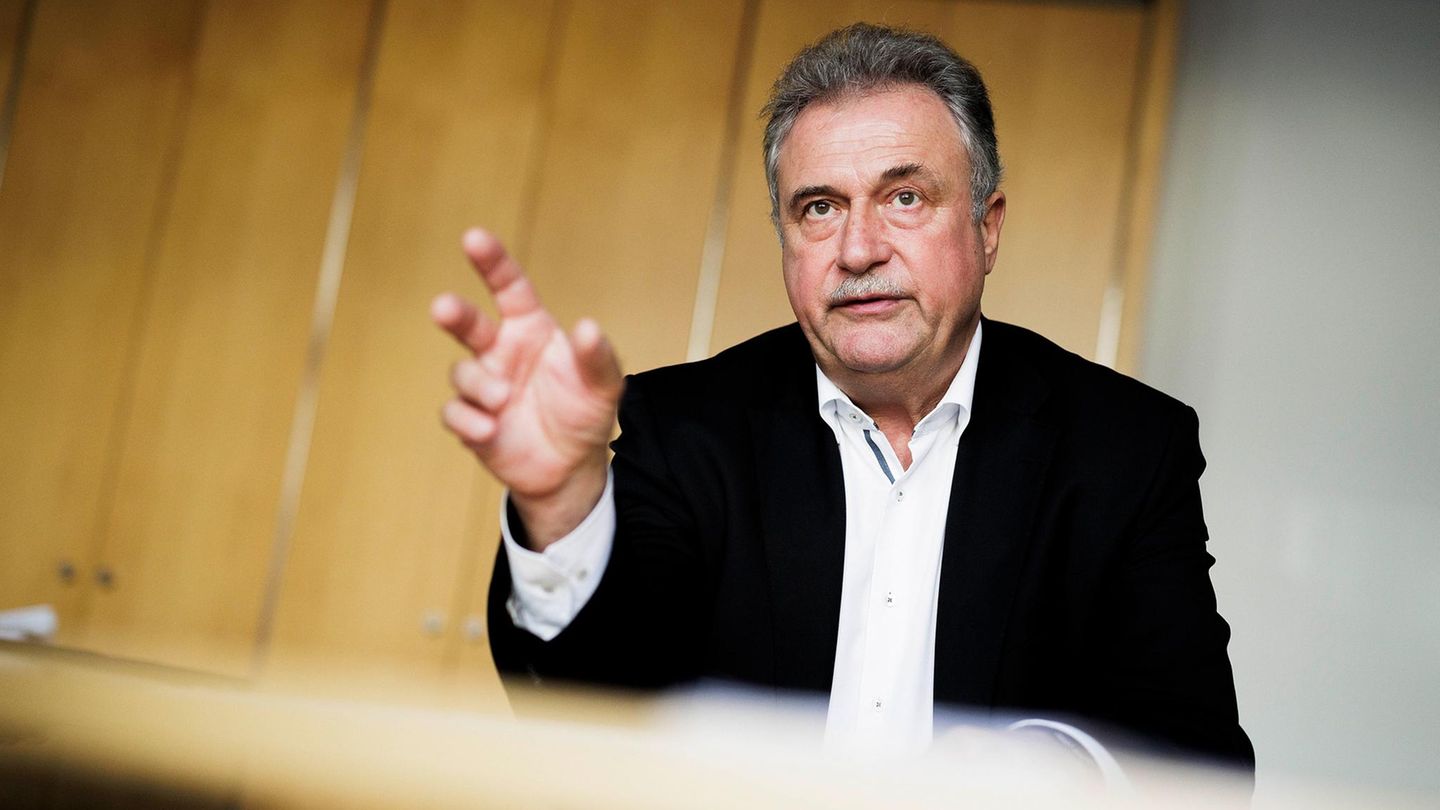 Claus Weselsky : „Ich stelle fest, dass die jüngere Generation eher eine Generation von Weicheiern ist“