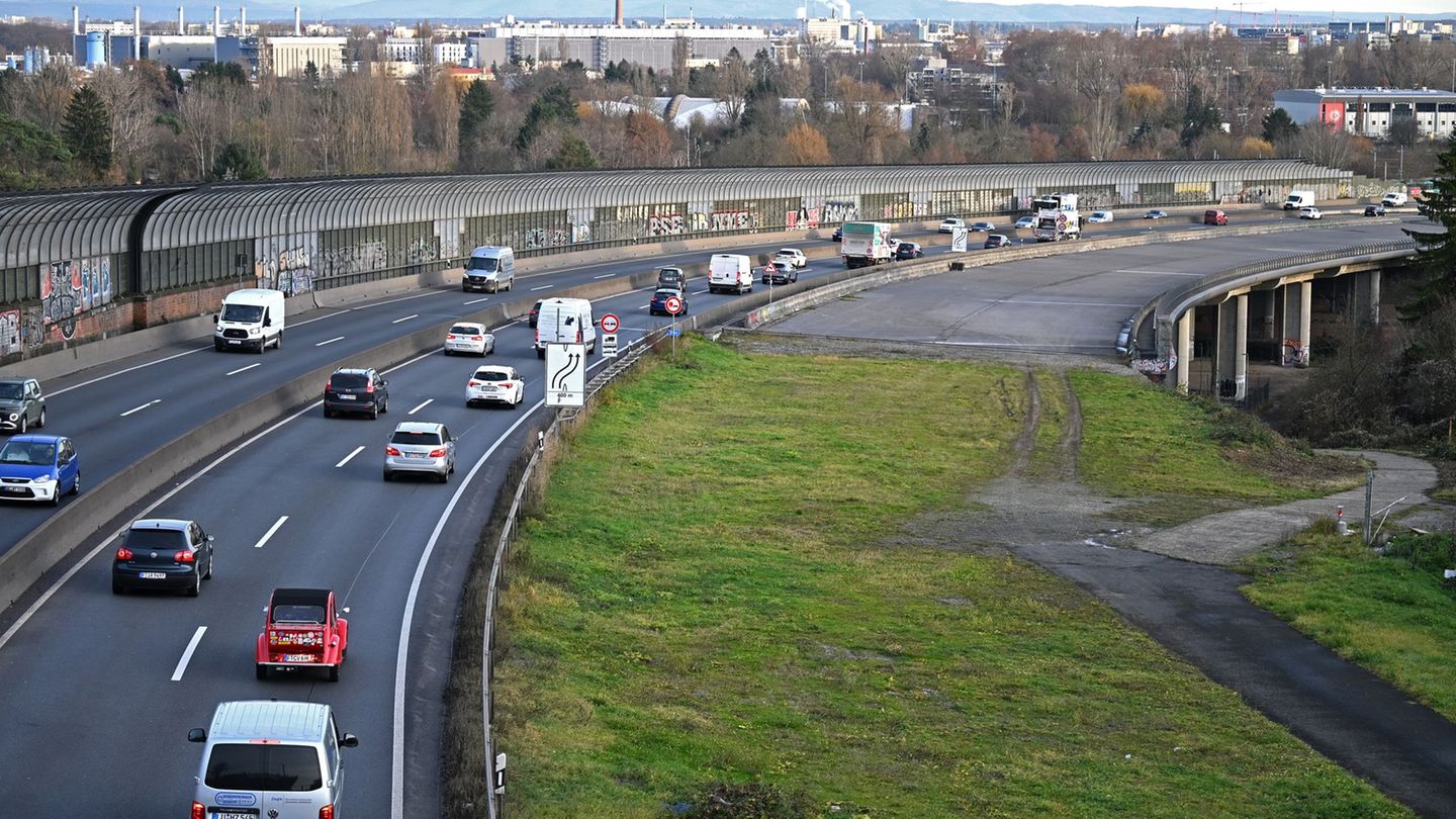 83.000 Fahrzeuge täglich: Bauarbeiten auf der A661 durch Frankfurt beginnen