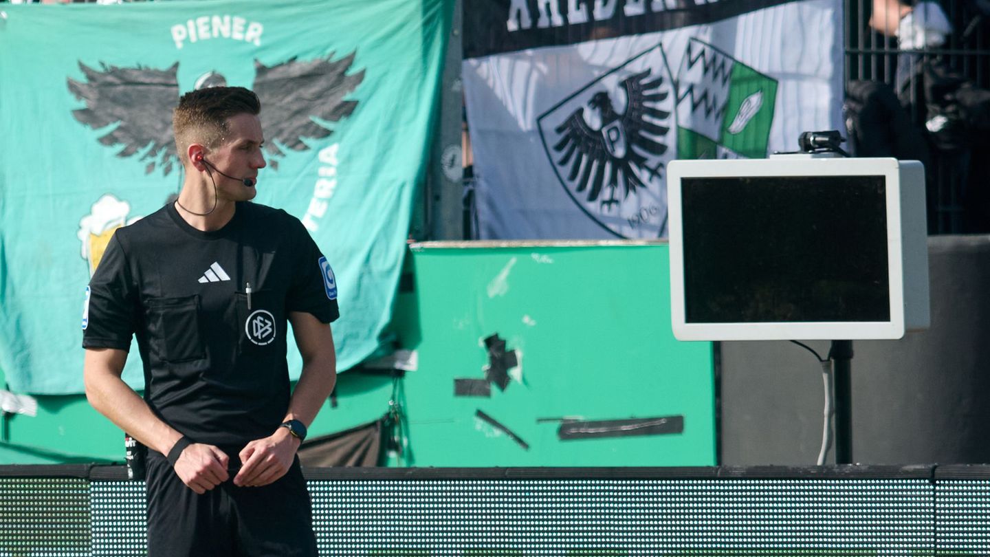 2. Fußball-Bundesliga: VAR-Sabotage in Münster: Verursacher noch nicht ermittelt