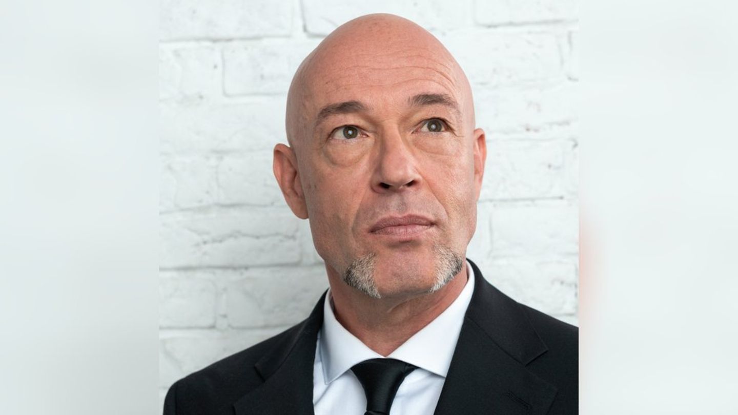 Der Graf: Tod seiner Eltern hat ihm "Boden weggerissen"