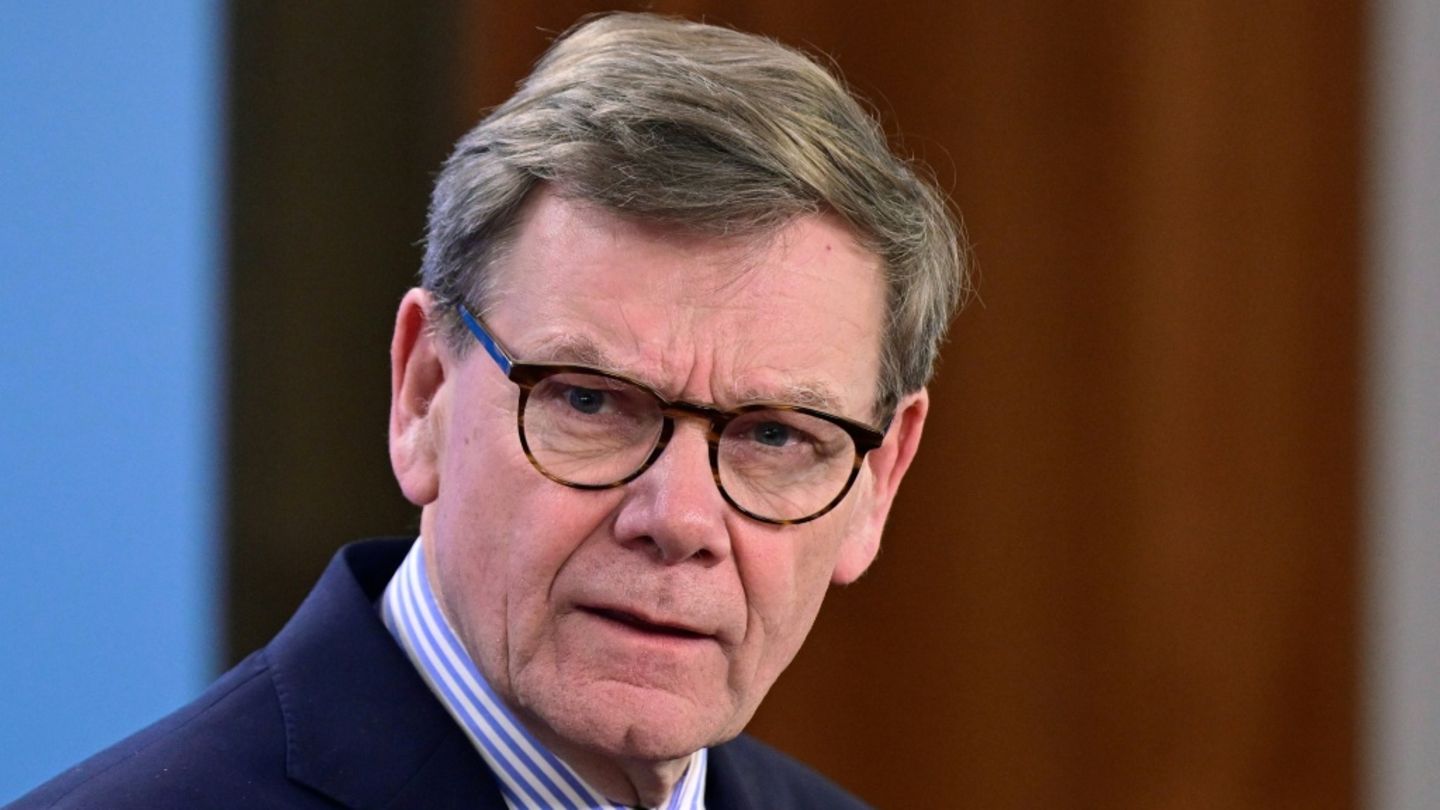 Iran: Wadephul rechnet nicht mit schnellem Kriegsende