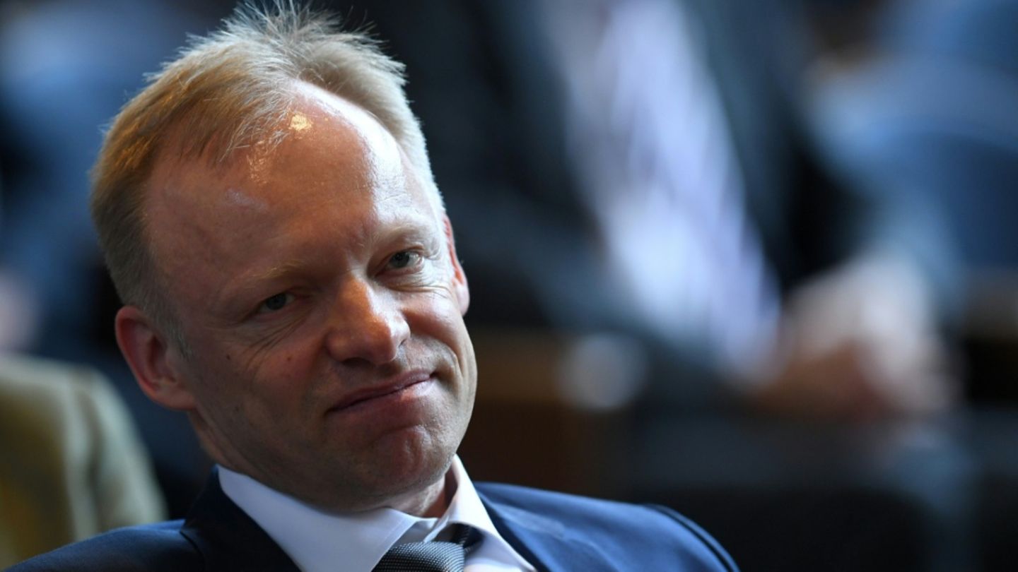 Ifo-Präsident Fuest warnt vor staatlichen Eingriffen zur Senkung der Spritpreise