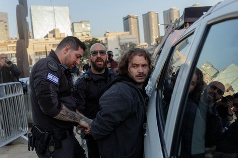 Israel: Antikriegsdemonstrant Greenberg wird verhaftet