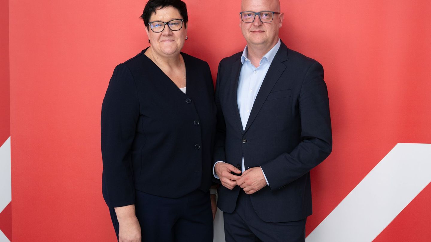 Das Führungsduo der Sachsen-SPD: Kathrin Michel und Henning Homann. (Archivbild) Foto: Sebastian Kahnert/dpa